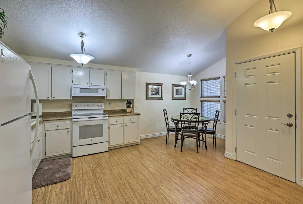 Flagstaff Townhome With Deck Easy Access Downtown! Kültér fotó