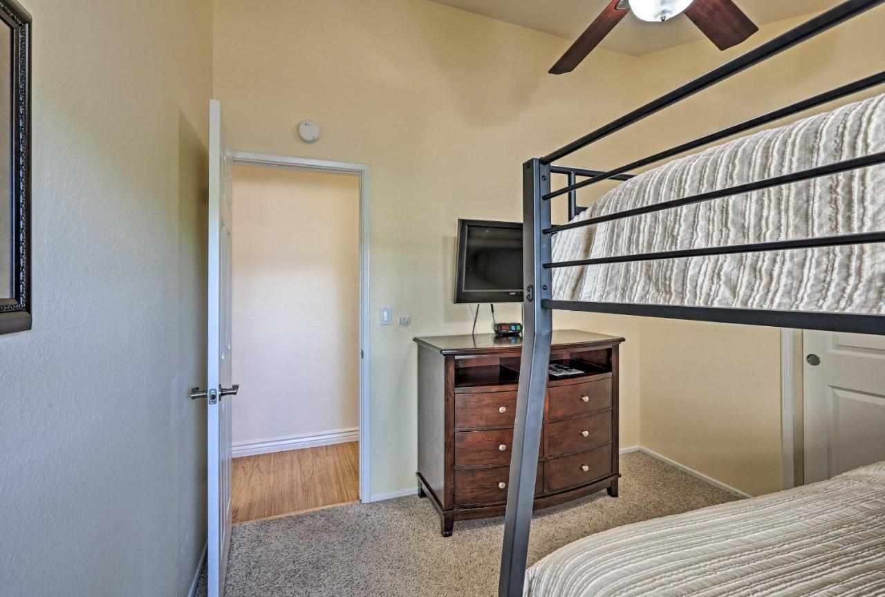 Flagstaff Townhome With Deck Easy Access Downtown! Kültér fotó