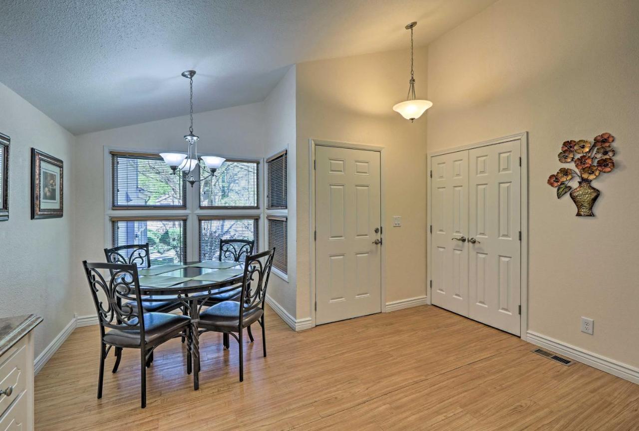 Flagstaff Townhome With Deck Easy Access Downtown! Kültér fotó